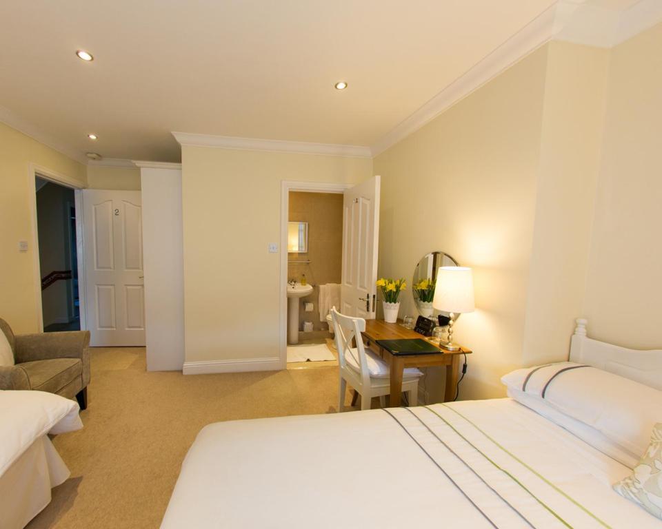 Shantalla Lodge Bed And Breakfast Santry Room photo
